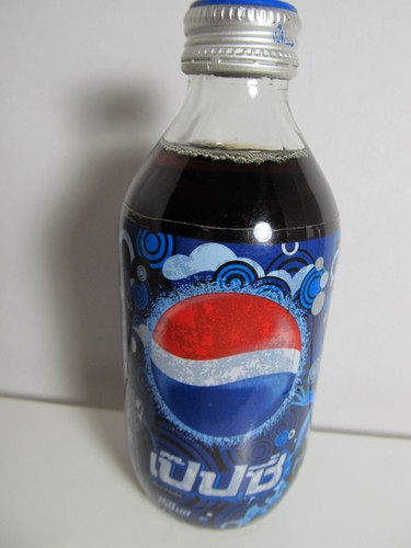 Bottiglia vetro pepsi piena - bottiglia, di